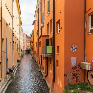 Casa Sul Canale Di Via Piella By Wonderful Italy , Bologna Italia